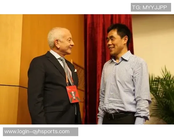 体育实时数据南京羽毛球队整体压制现象分析与热点解读探讨